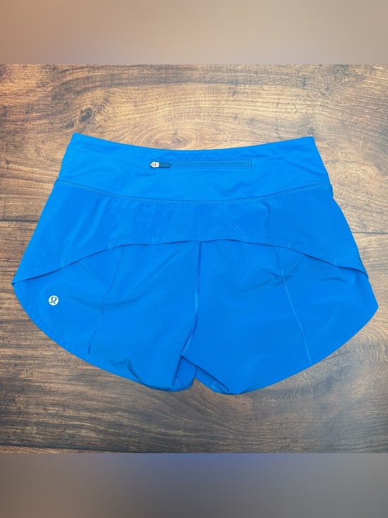 lululemon athletica Pants - Lululemon Speed Up Shorts 4" In Poolside Size 4